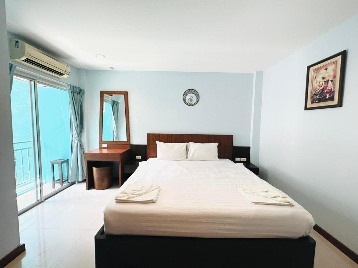 Cokoon Deva Patong Hotel Buitenkant foto
