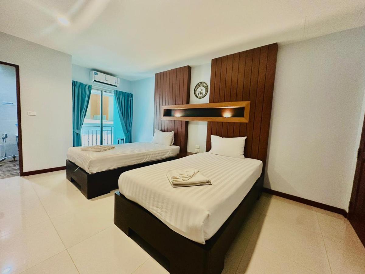 Cokoon Deva Patong Hotel Buitenkant foto
